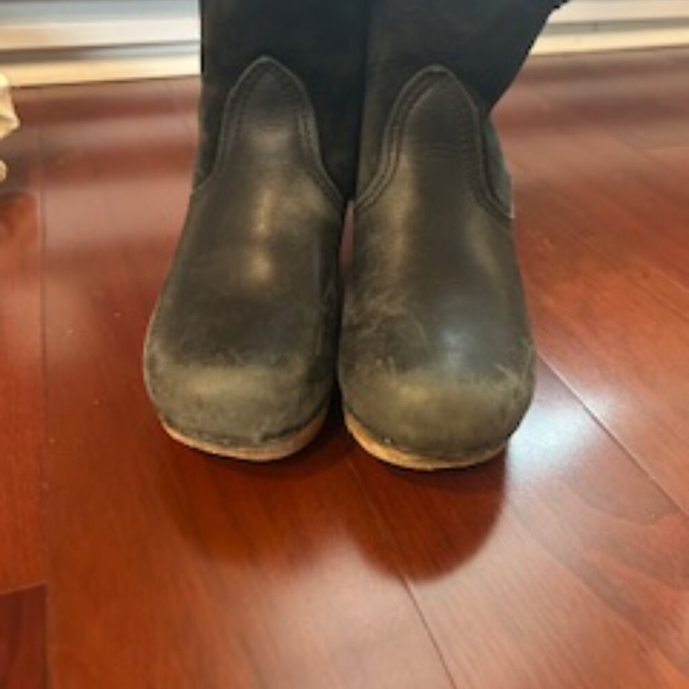 2 Pairs of Used No6 Clog Boots Size 37 Black - Picture 2 of 11